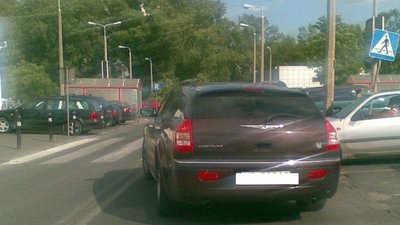 Czyj to samochód? (FOTO)