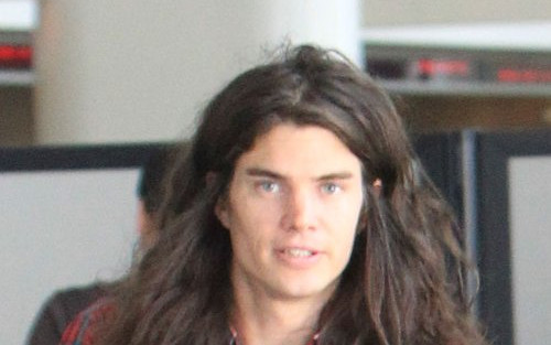 Kelly Osbourne z chłopakiem na lotnisku