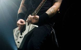 85-letnia fanka Metalliki spotkała się z zespołem!