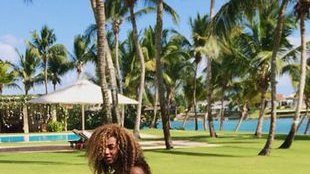 Czy Beyonce odchudziła sobie uda w Photoshopie? (FOTO)