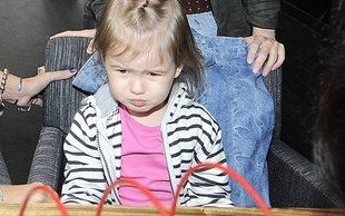 Viola Kołakowska z córką na imprezie (FOTO)