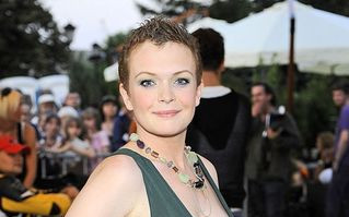 Widawska z dumą prezentuje odrastające włosy (FOTO)