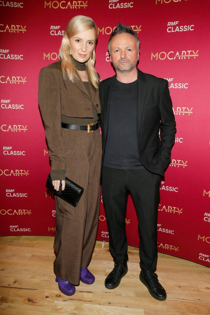 Gwiazdy na gali MocArty RMF Classic: Artur Żmijewski z żoną, córką i jej dziewczyną, Edward Miszczak z Anną Cieślak