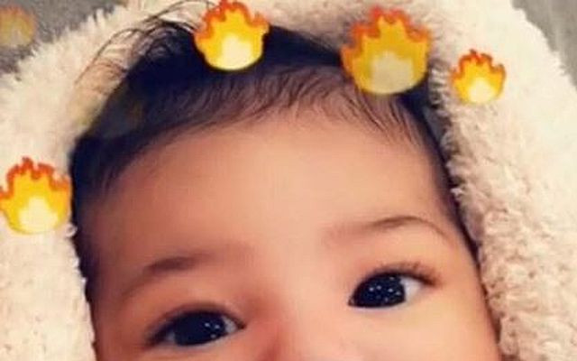 Tak wygląda Stormi, córka Kylie Jenner i Travisa Scotta