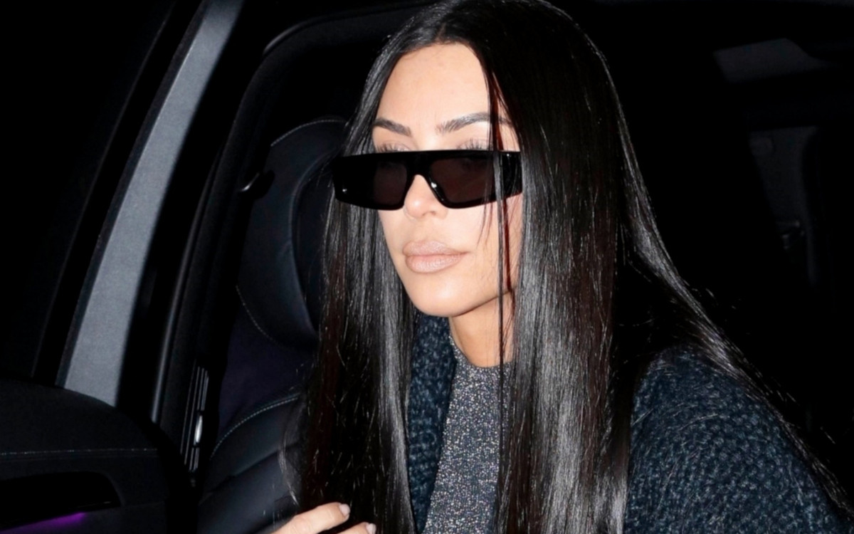 Te rajstopy Kim Kardashian to TRAGEDIA – zepsuły całą stylizację (ZDJĘCIA)