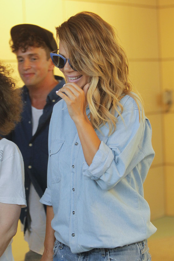 w rozjaśnianych włosach