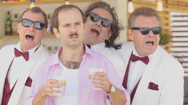 Małgorzata Socha w teledysku Sławomira “Aneta”