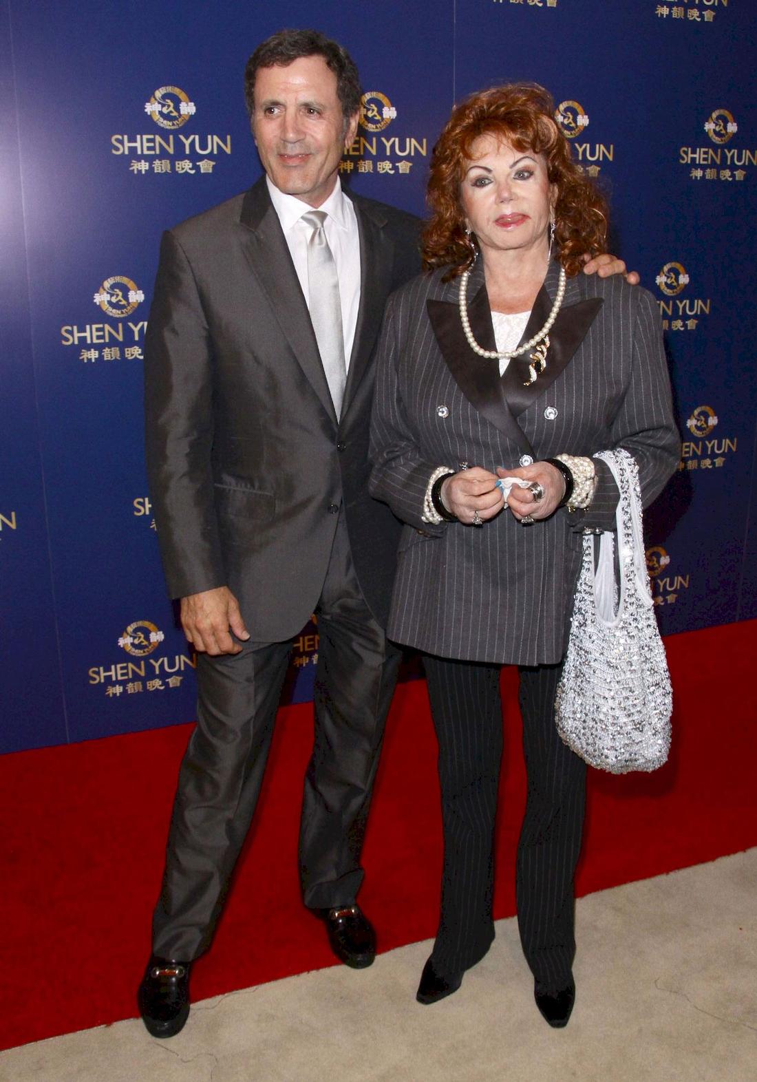 Jackie Stallone z synem na premierze