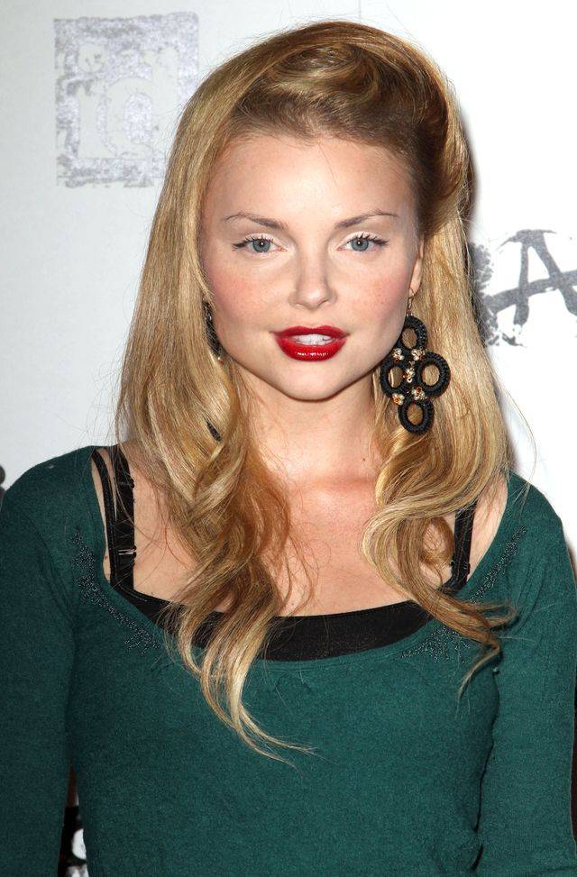 Izabella Miko w USA