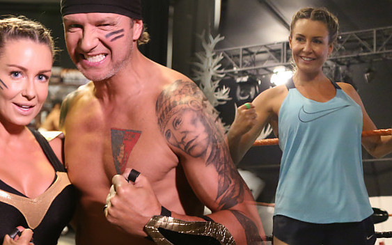 Rozenek-Majdan KOPIE i ciągnie za włosy w Iron Majdan