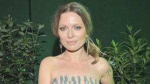 Anna Maria Jopek odsłania dekolt (FOTO)