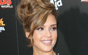 Jessica Alba już zaczęła powrót do formy