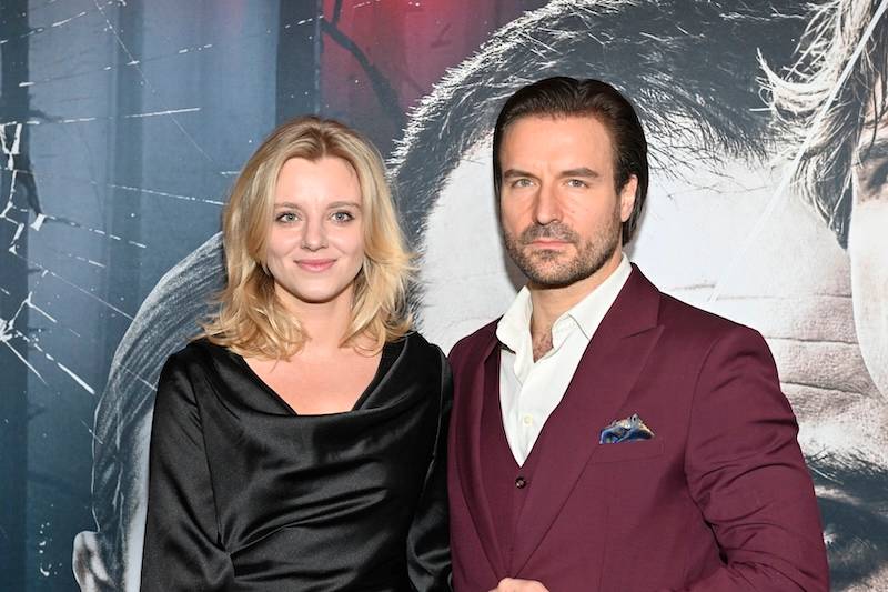 Uroczysta premiera filmu “Nieprzyjaciel”. Opalona Joanna Opozda, Patricia Kazadi, Stramowski z partnerką…