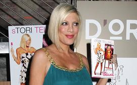 Tori Spelling urodzi dziewczynkę