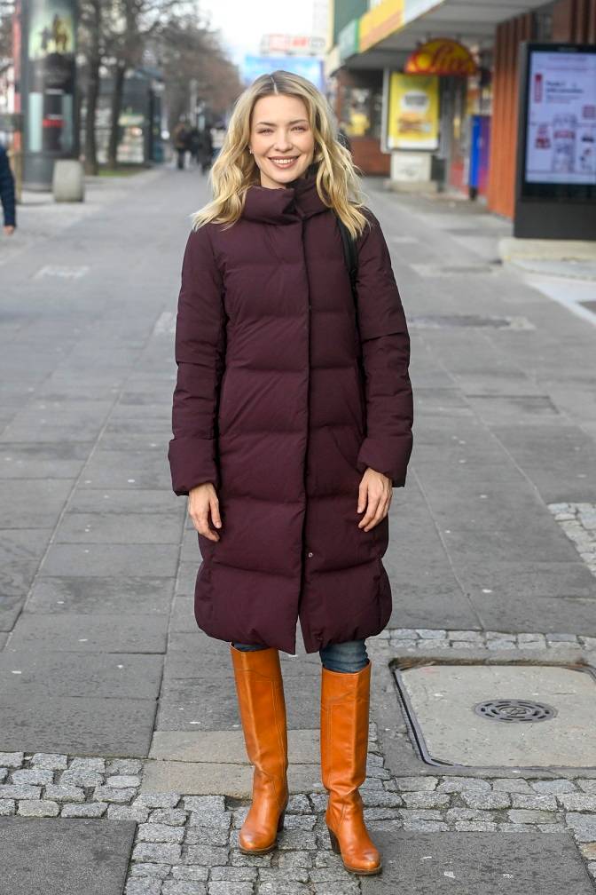 Gwiazdy żegnają stary rok w studiu TVN. Małgorzata Rozenek wyskoczyła w legginsach