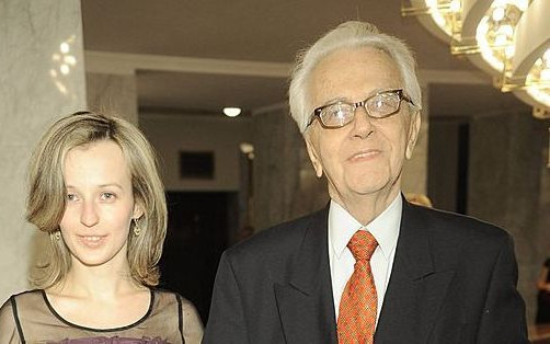 25-letnia Żona Łapickiego była wcześniej z 50-latkiem