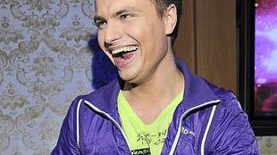 Cichopek pcha Hakiela do Polsatu