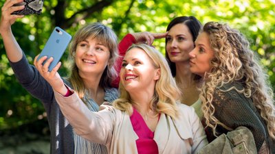 Przyjaciółki wracają po wakacjach. Znamy datę premiery 12. sezonu (VIDEO)