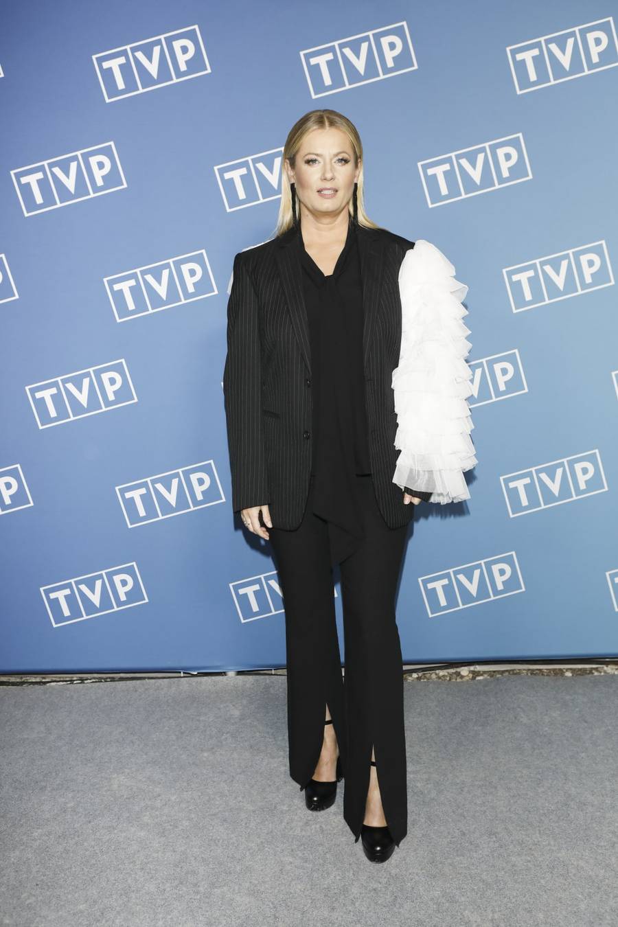 Plejada gwiazd na koncercie charytatywnym! AWANGARDOWY Michał Szpak, olśniewająca Natalia Nykiel (FOTO)