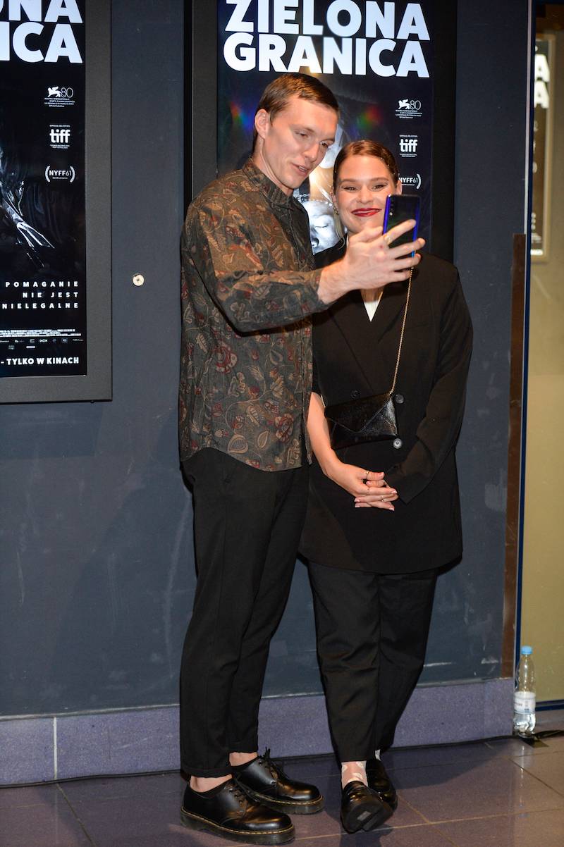 Tego jeszcze nie było! Katarzyna Warnke i Piotr Stramowski z nową ukochaną na jednej imprezie