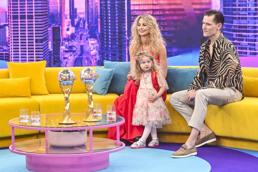 Rozczulający poranek w “Halo Tu Polsat”! Hanna Żudziewicz i Jacek Jeschke pojawili się z uroczą córeczką (FOTO)