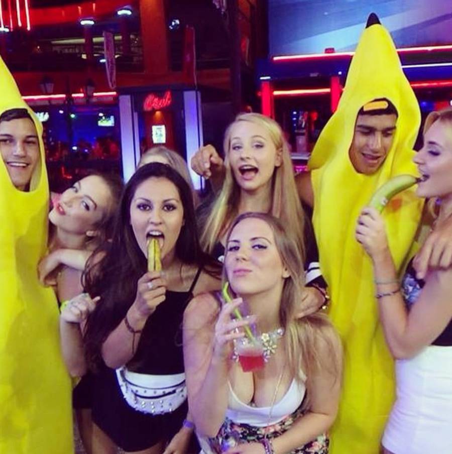 Andziaks ma dziś miliony fanów i uwielbia chwalić się luksusem. A co wrzucała na Instagram 12 lat temu? (FOTO)