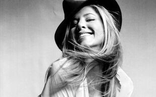 Faceci wolą Aniston od Jolie