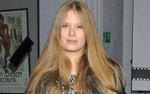 Julia Pietrucha urządza garażowe wyprzedaże (FOTO)