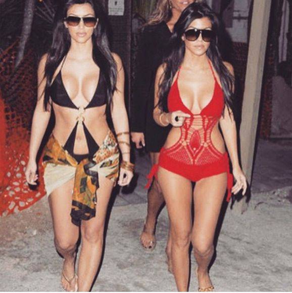 Kim Kardashian w bikini