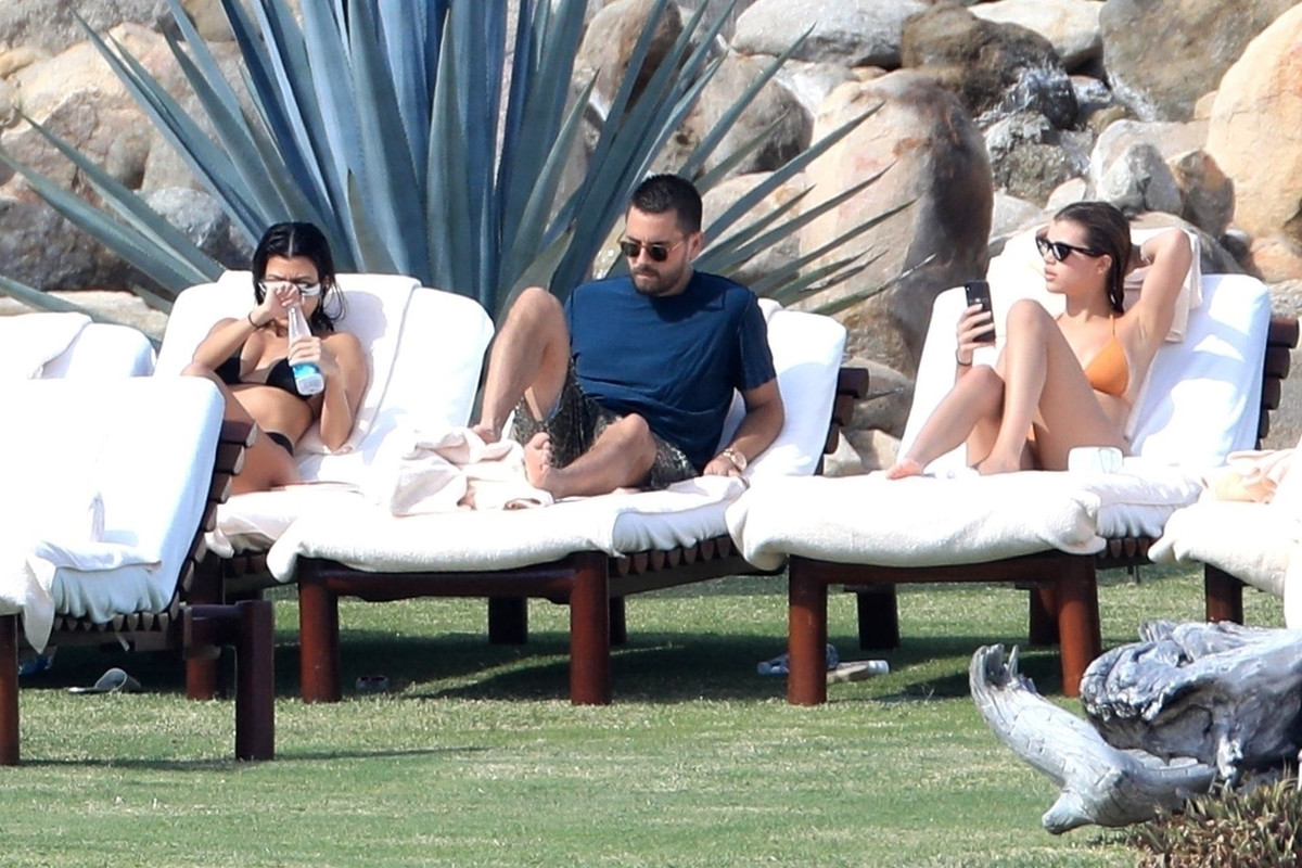 Ze Scottem, Sofią i Kourtney - nieważne gdzie, na pewno nie byłoby nudno ;)