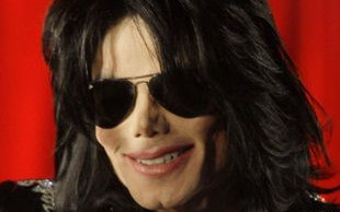 Wiadomo kim jest surogatka Blanketa Jacksona!