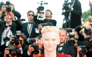 Tilda Swinton w Cannes (FOTO)