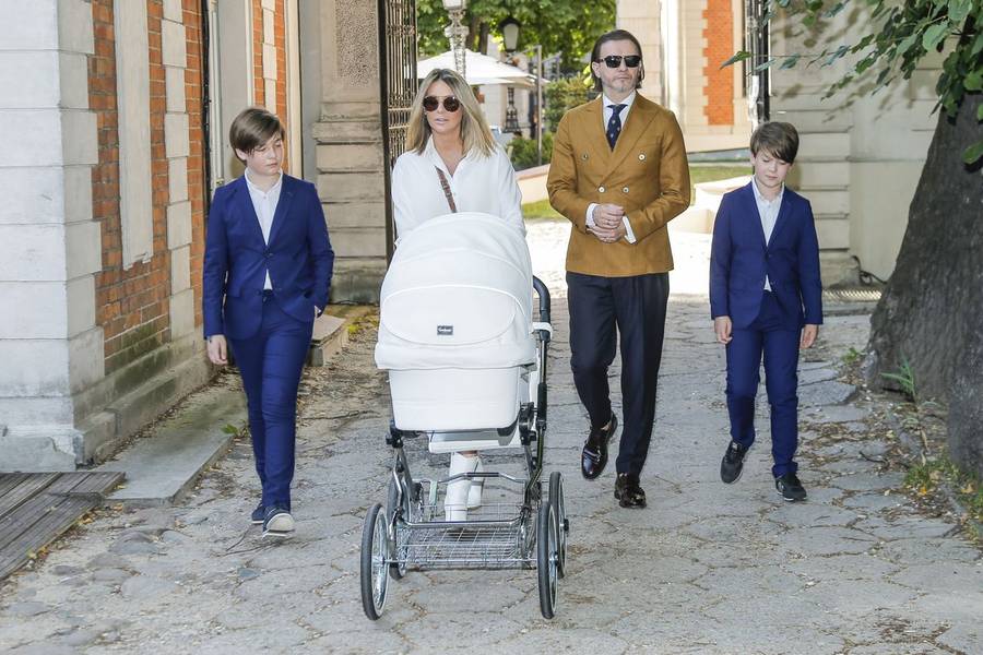 Radosław Majdan, Małgorzata Rozenek-Majdan z synami