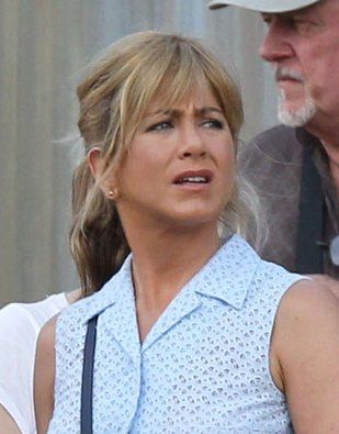 jennifer-aniston-52-R1