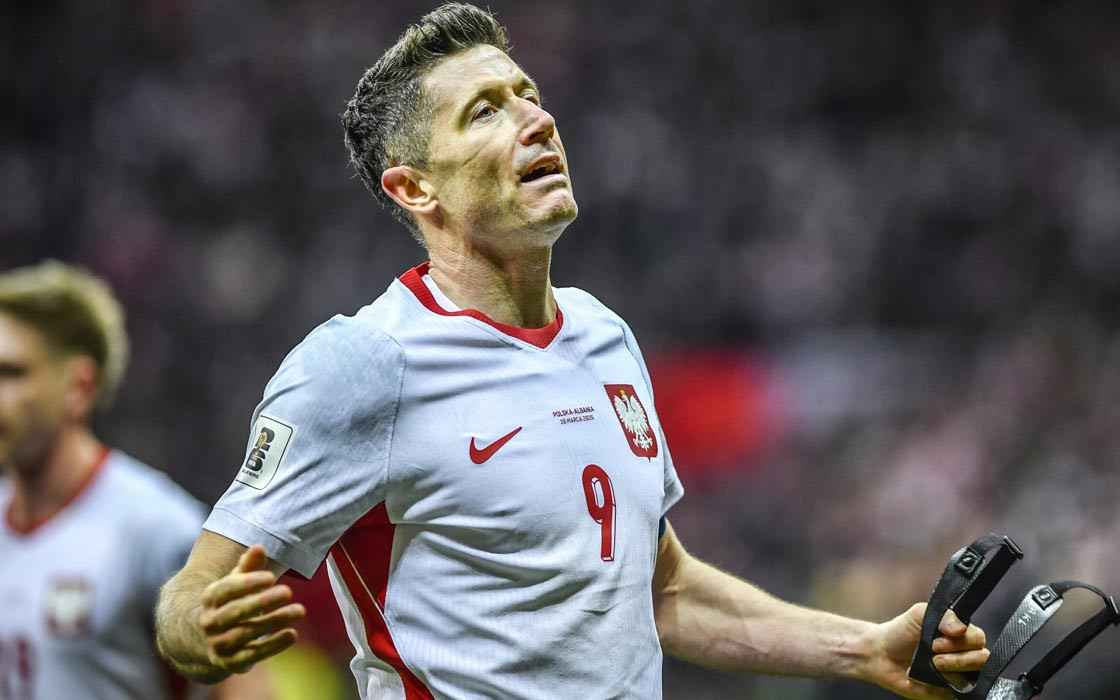 Nagle wykrzyczał do Lewandowskiego przez megafon. Wulgarne słowa po przegranym meczu