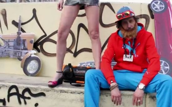 Szymon Majewski też szydzi z PiKeja [VIDEO]