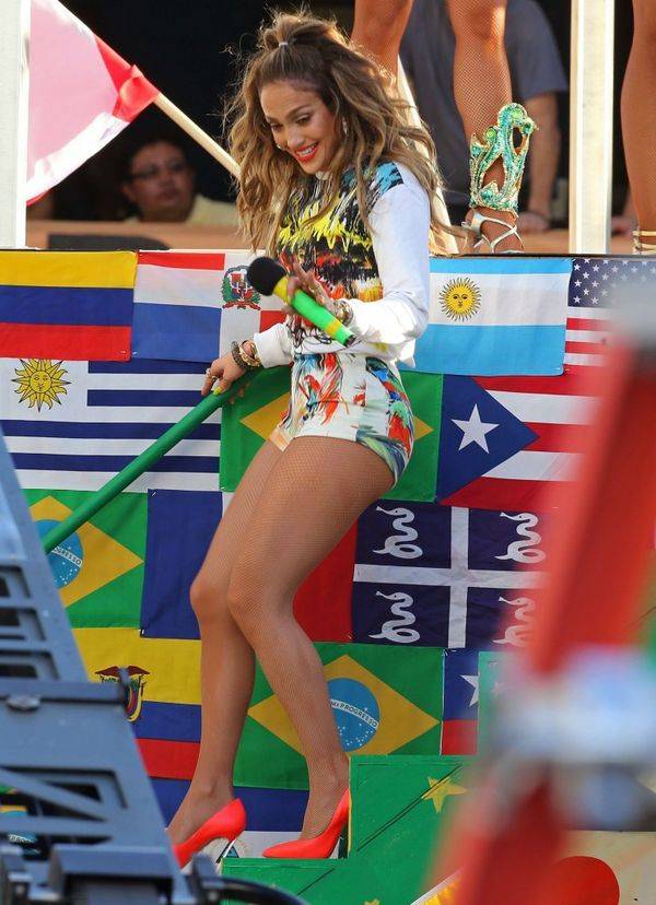 Jennifer Lopez i Pitbull pracują na planie wideo