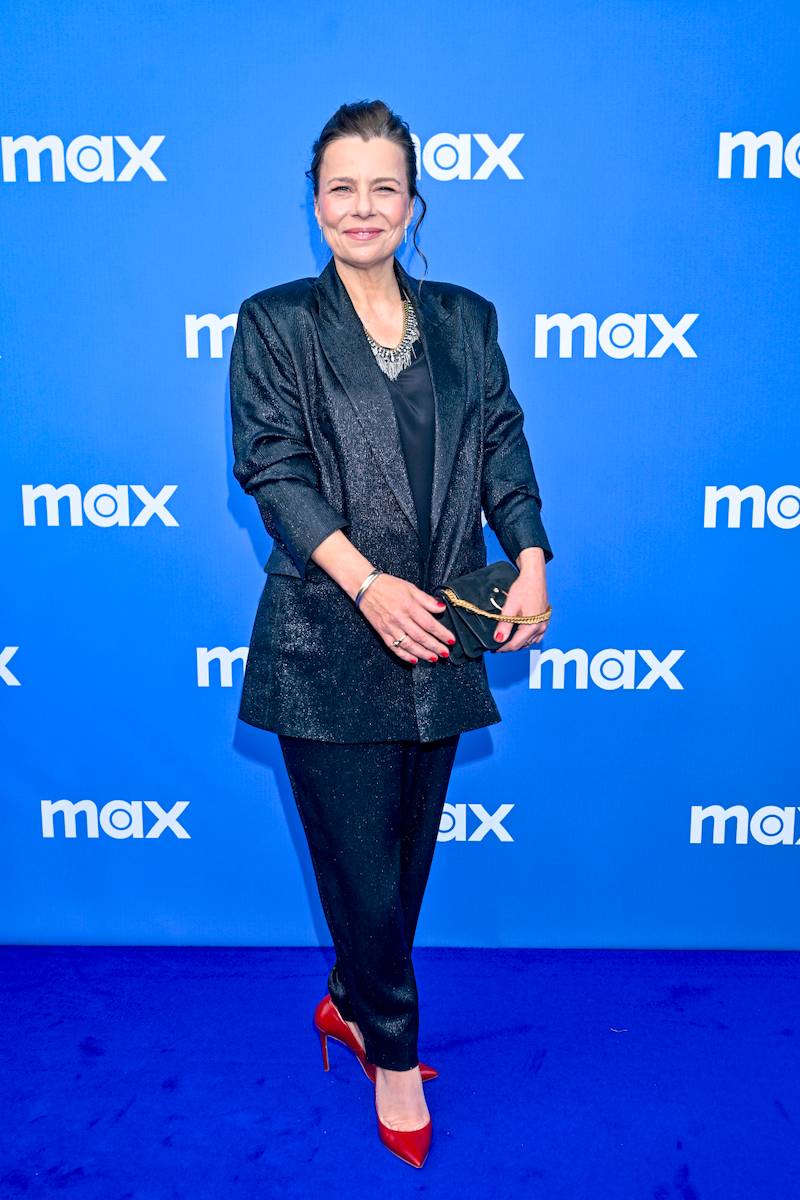 Gwiazdy TVN-u na imprezie stacji. Ola Adamska, Olga Bołądź, Iza Kuna, Przetakiewicz z mężem, Wieniawa