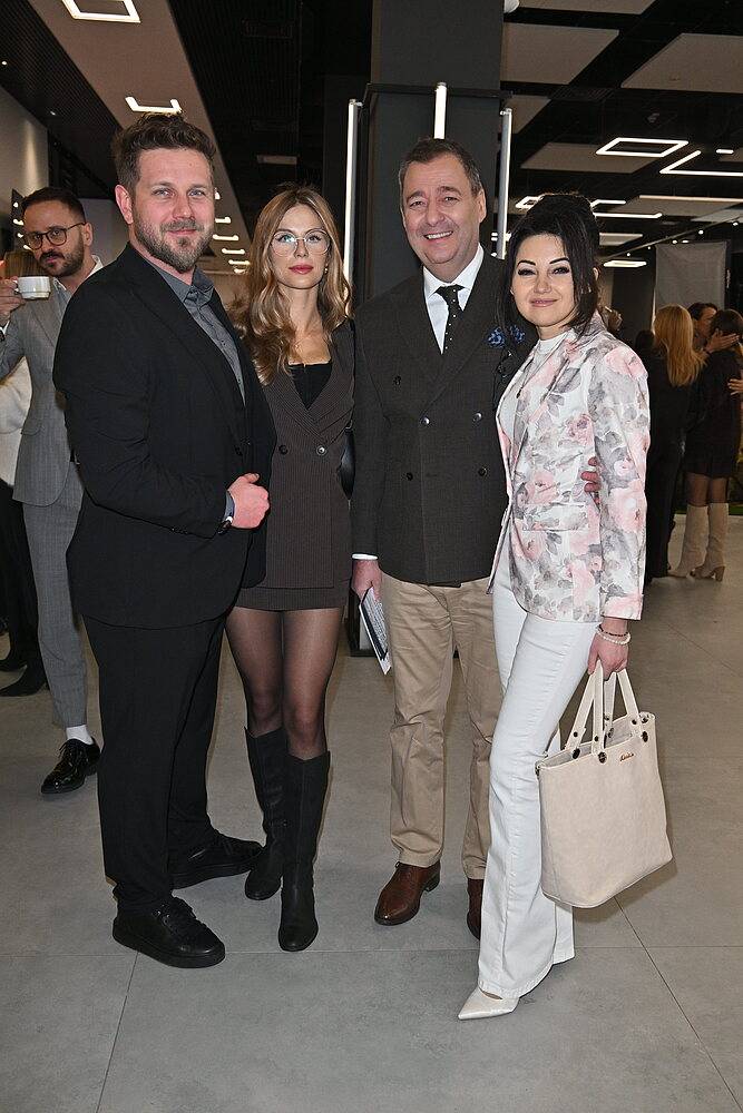 Antek Królikowski i Jacek Rozenek z partnerkami fot. KAPiF