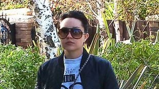 Amanda Bynes wyprzedaje swoje ubrania