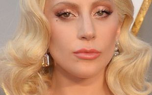 Dlaczego Lady Gaga przebiła inne gwiazdy swoim lookiem?