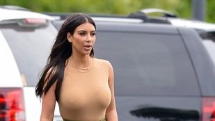 Kim Kardashian znów pokazuje gołą pupę w sesji dla Love FOTO