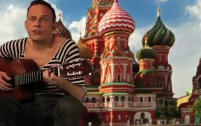 Kabaret Pod Wyrwigroszem sparodiował katastrofę smoleńską