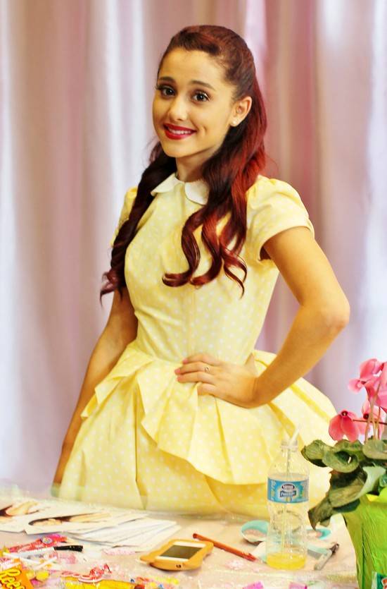 Ariana Grande na starych zdjęciach