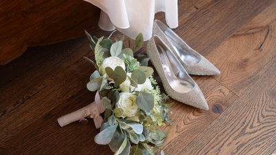 Buty ślubne: o czym pamiętać przy ich wyborze? Poradnik Panny Młodej