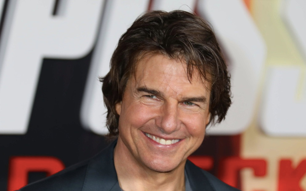 Tom Cruise spędza czas z synem Connorem. Paparazzi przyłapali ich jak wysiadali z helikoptera