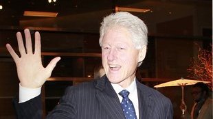 Bill Clinton ma tylko pół roku życia!