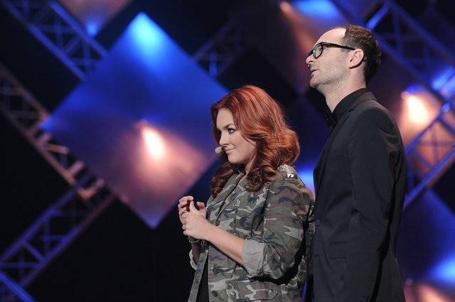 Ewa Farna w show Kilerskie Karaoke