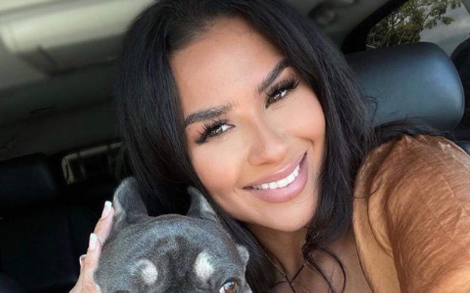 Influencerka dokumentowała groźby męża. Ten zamordował ją na oczach córki