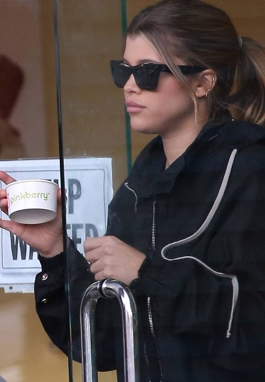 Penelope Disick (6 l.) w butach za 1,5 tysiąca spaceruje z torbą Gucci (ZDJĘCIA)